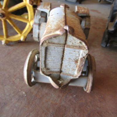 G-9  CAST IRON JOHN DEER TRACTOR & MCCORMICK DEERING TRACTOR