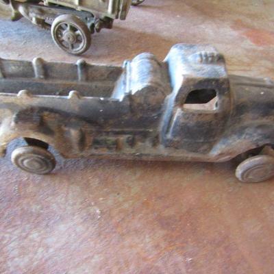 G-10  CAST IRON DUMP TRUCK AND FIRETRUCK