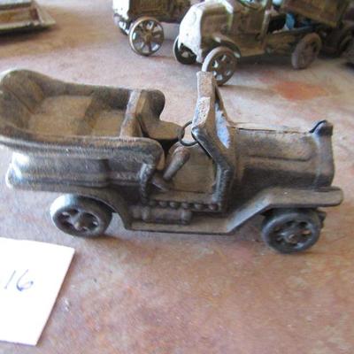 G-11  CAST IRON CAR AND FIRETRUCK