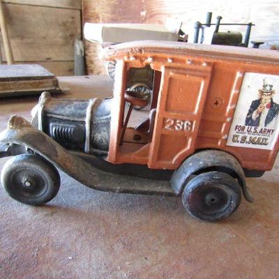 G-12  CAST IRON MAIL TRUCK & CAR