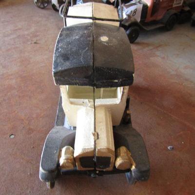 G-13   CAST IRON COCA COLA TRUCK & WAGON