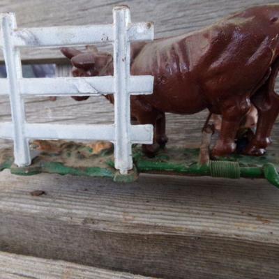 LOT 261  CAST IRON COIN BANK & CAR