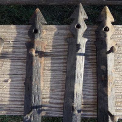 LOT 268  LARGE LOT OF CAST IRON KITCHEN UTENSILS AND PEGGED HANGERS