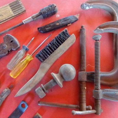 WS-29  TOOLS AND SCREW/C-CLAMPS