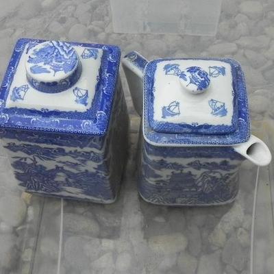 LOT 256  TEAPOT AND CANISTER