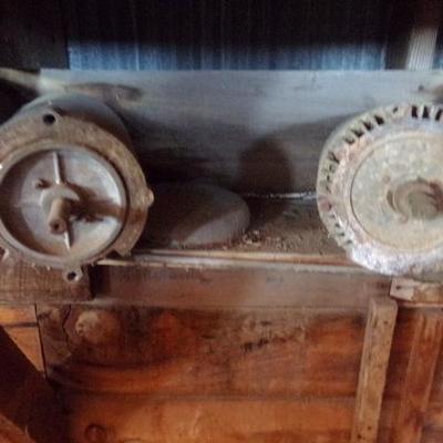 WS-32  ELECTRIC MOTORS