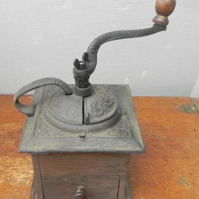 LOT 253  COFFEE GRINDER