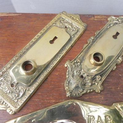 LOT 248  ORNATE DOOR HARDWARE AND BRASS SIGNS