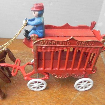 LOT 294  HORSE DRAWN CIRCUS CAGE WAGON