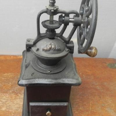 LOT 293  CAST IRON COFFEE GRINDER