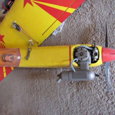 G-19   RADIO CONTROLLED AIRPLANE   