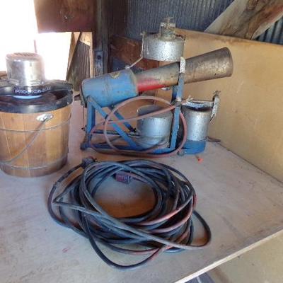 WS-33  VINTAGE SCARE-AWAY CANNON & ICE CREAM MAKER