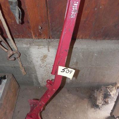 S2-23   ATTACHMENT FOR A PIECE OF FARM EQUIPMENT