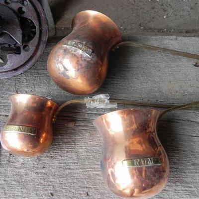 G-26   VINTAGE KITCHEN GADGETS