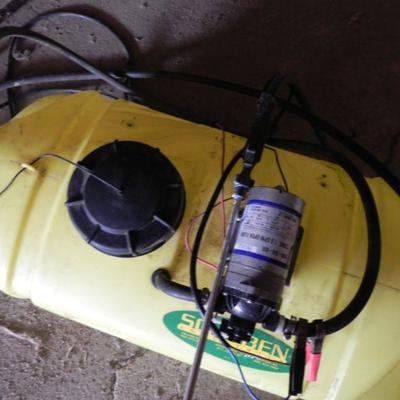 G-27  INDUSTRIAL PESTICIDE TANK