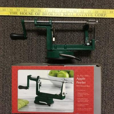 Table Top Apple Peeler