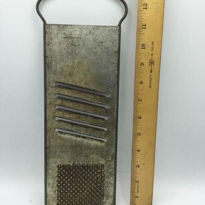 Vintage Handheld Slaw & Vegetable Slicer Cutter