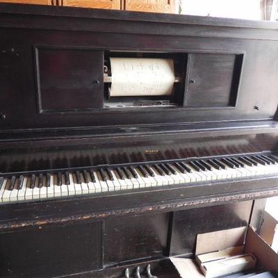 G-30  WINDSOR PLAYER PIANO