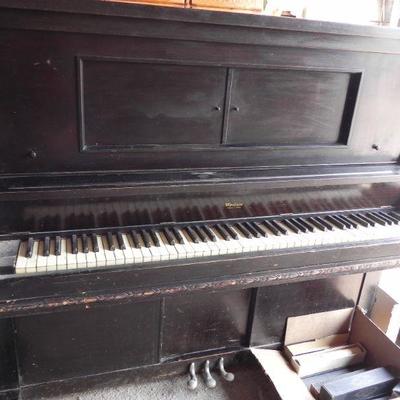 G-30  WINDSOR PLAYER PIANO