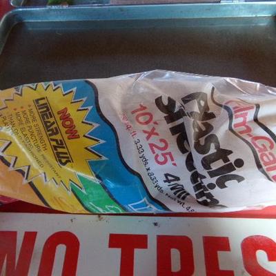 WS-42  HARDWARE AND TOOL TRAY