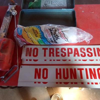 WS-42  HARDWARE AND TOOL TRAY