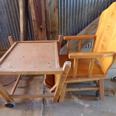 WS-46  WOODEN HIGH CHAIR THAT CONVERTS TO DESK