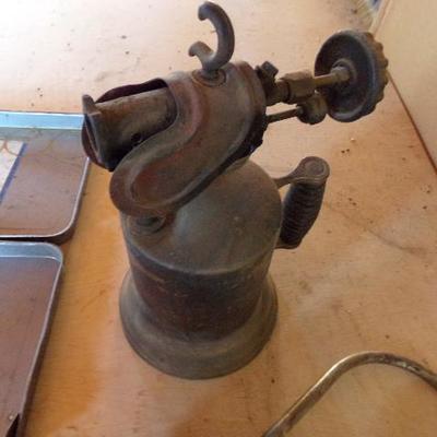 WS-48  VINTAGE TORCH & WATER VALVE HANDLE