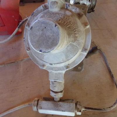 WS-48  VINTAGE TORCH & WATER VALVE HANDLE