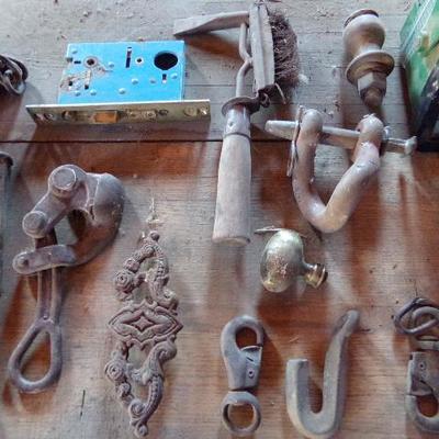 WS-50  JOHN DEERE MOISTURE TESTER AND FUEL FILTER ELEMENT