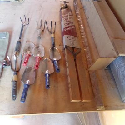 WS-51  GARDEN TOOLS AND NEW DOUBLE BAR CLAMP