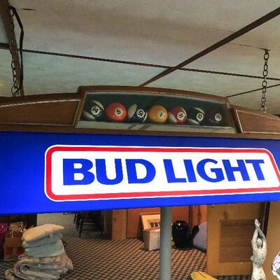 P5: Bud Light Pool Table Light