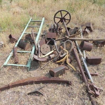 F-7  N. FIELD  FARM ITEMS