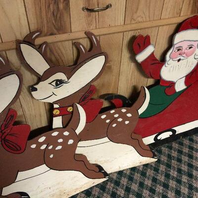 P16: Custom Wood Santa Sleigh & Reindeer Yard Art