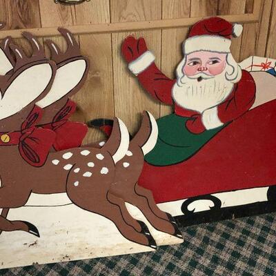 P16: Custom Wood Santa Sleigh & Reindeer Yard Art
