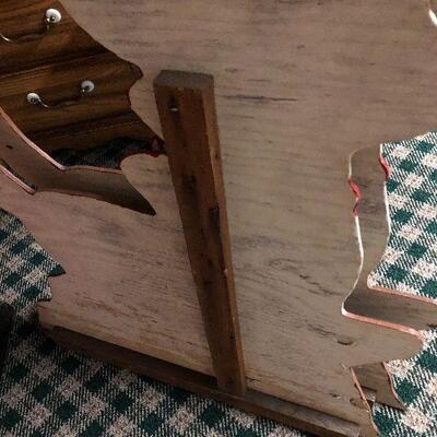 P16: Custom Wood Santa Sleigh & Reindeer Yard Art