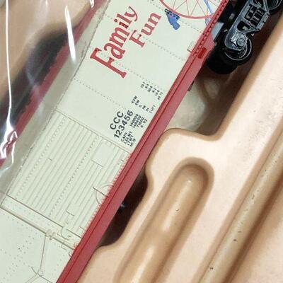 P19:  Ring Corkey 420 HO Scale Train Set