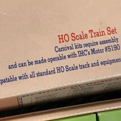 P19:  Ring Corkey 420 HO Scale Train Set