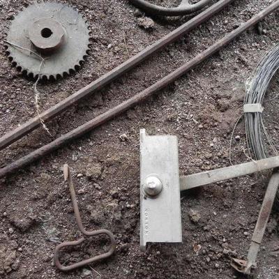 F-9  W.END   WHEELS AND MORE