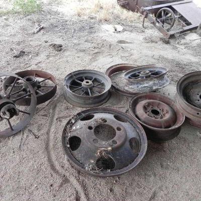 F-9  W.END   WHEELS AND MORE