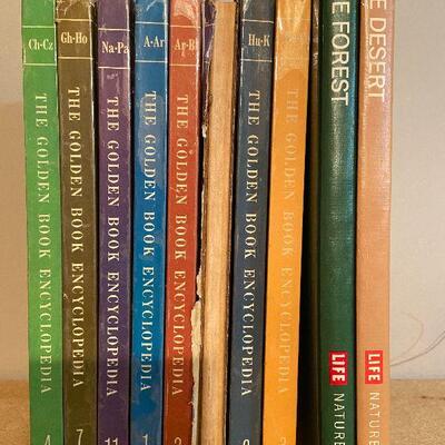 CL17: Golendbook Encyclopedias and Vintage Fairy Tale Light