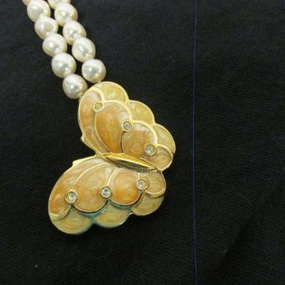 5-113 Beautiful Necklaces