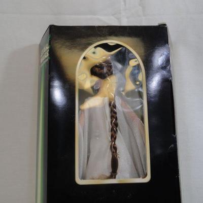 Lot 286 Star Wars Princess Leia Figurine