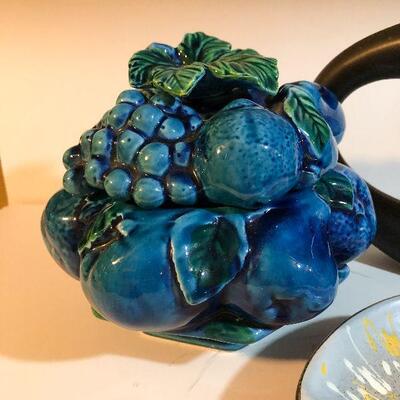 C25:  Mid Century Modern Vase, Ashtray, and Fruit Canister