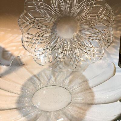 CL32: Glass Shell Platter/Bowls & Pyrex Bowl