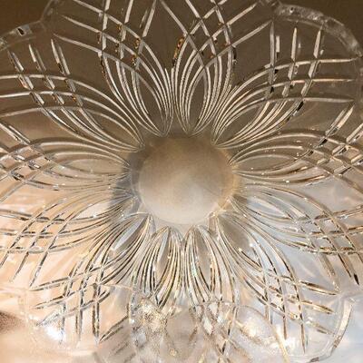 CL32: Glass Shell Platter/Bowls & Pyrex Bowl