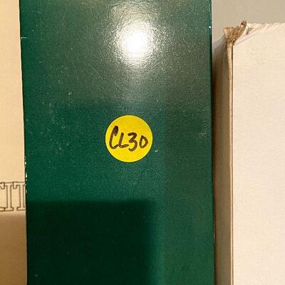 CL30:  Christmas in the City and Dept 56 Holiday Decor