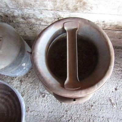 G-42  VINTAGE CONTAINERS