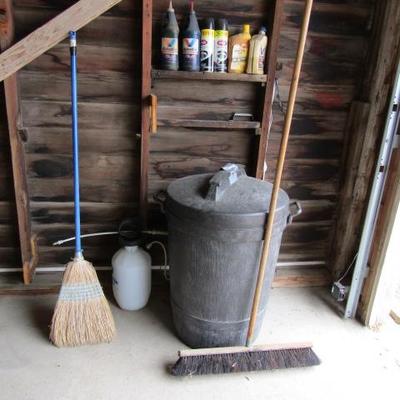TRASH CAN WITH LID, PUSH AND REG. BROOM, WEED SPRAYER