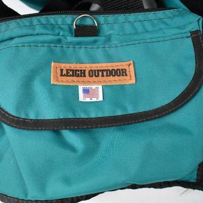 Hiking Gear Waist Pack with 12 compartments & water bottle. Teal & Black. Clean