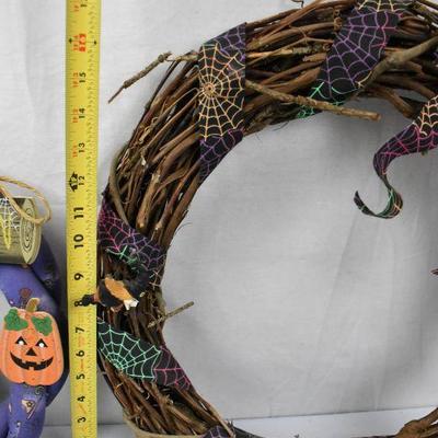 5 pc Halloween Decor: 2 wreaths, 2 doorknob hangers